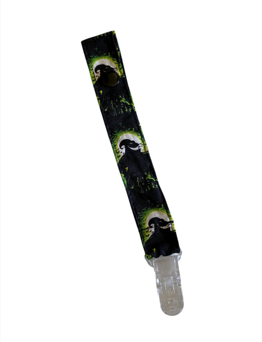 black and green oogie boogie pacifer clip