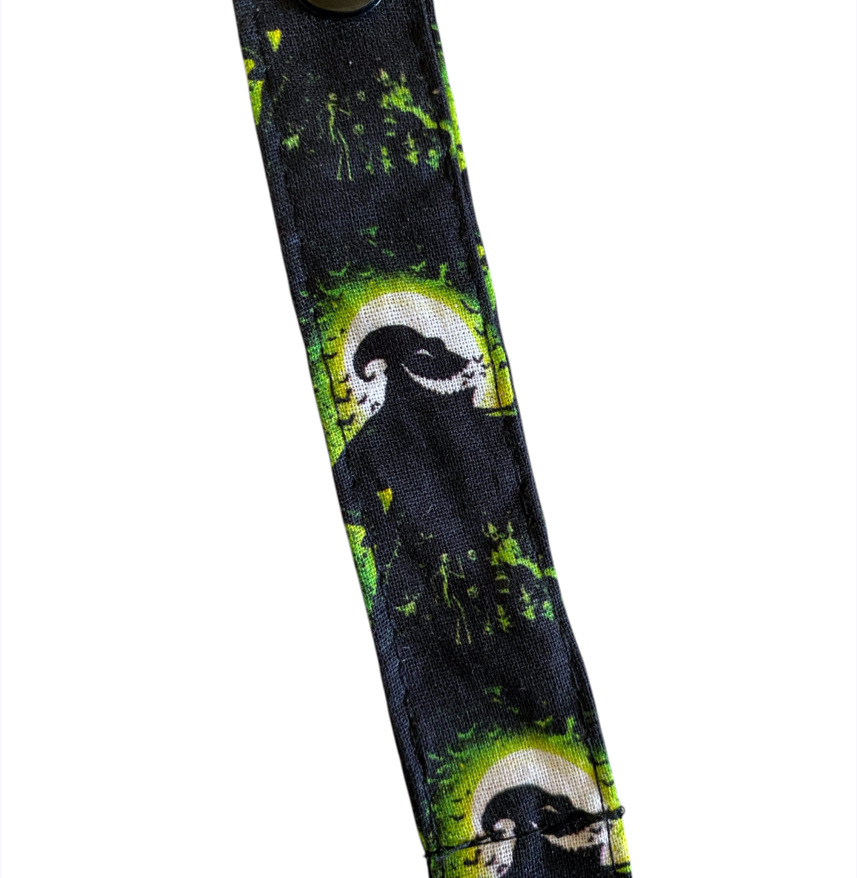 oogie boogie pacifer clip