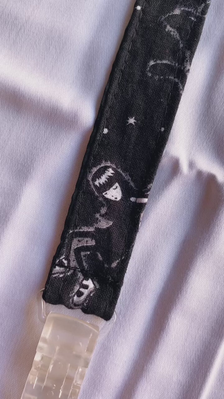 black cat baby clip